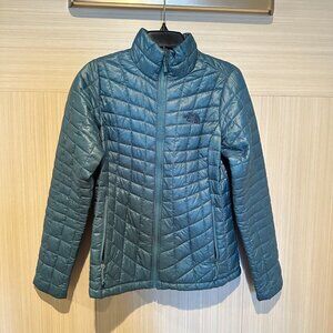 North Face thermoball jacket, small - NWOT